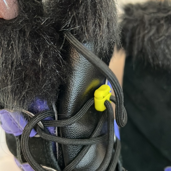 Sorel girls Joan of arctic water proof boot - Picture 15 of 17